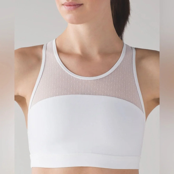 Lululemon Move Bra~ White ~ size 6 - Picture 2 of 9